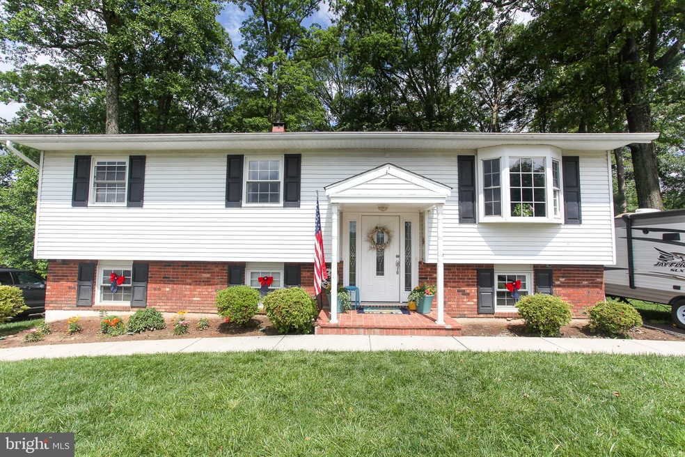 1112 Johnsville Rd, Sykesville, MD 21784 - photo 1