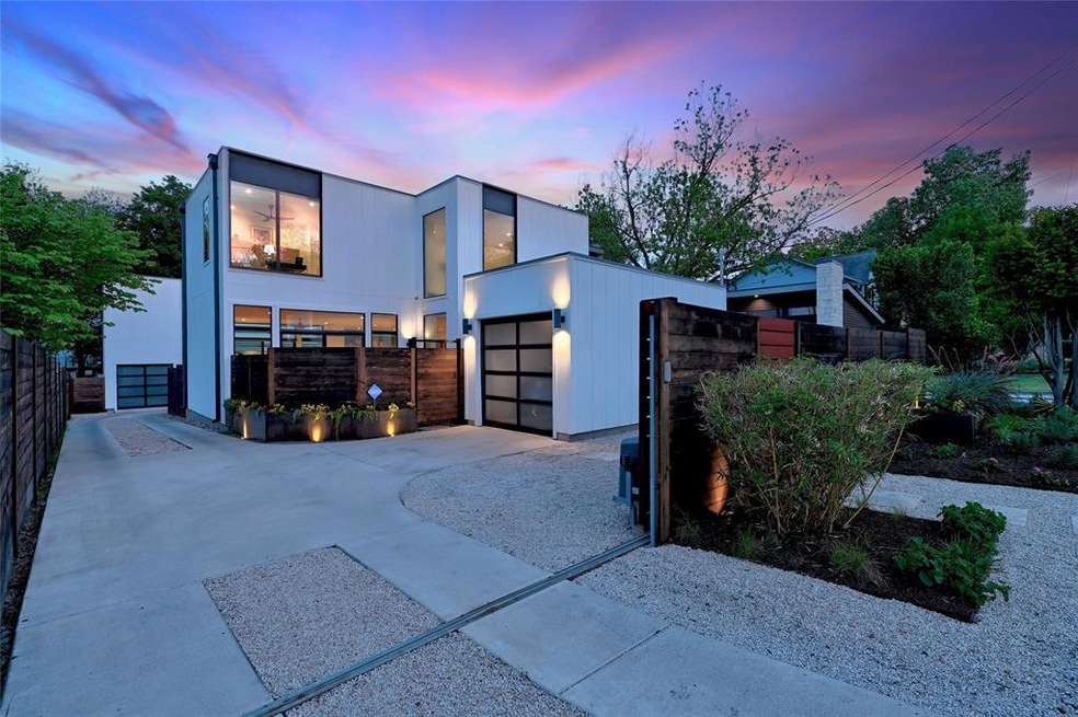 Stunning Modern Luxury Home with a Pool in the Hea