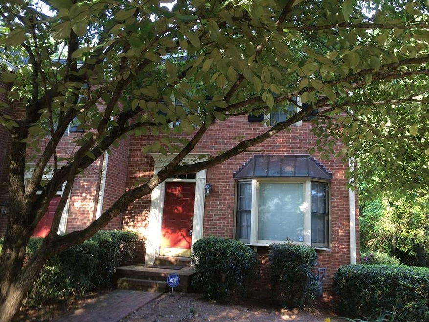 WELL MAINTAINED BRICK END UNIT