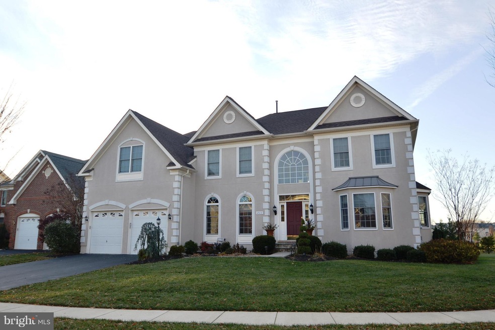 43213 Valiant Dr, Chantilly, VA 20152 - photo 1