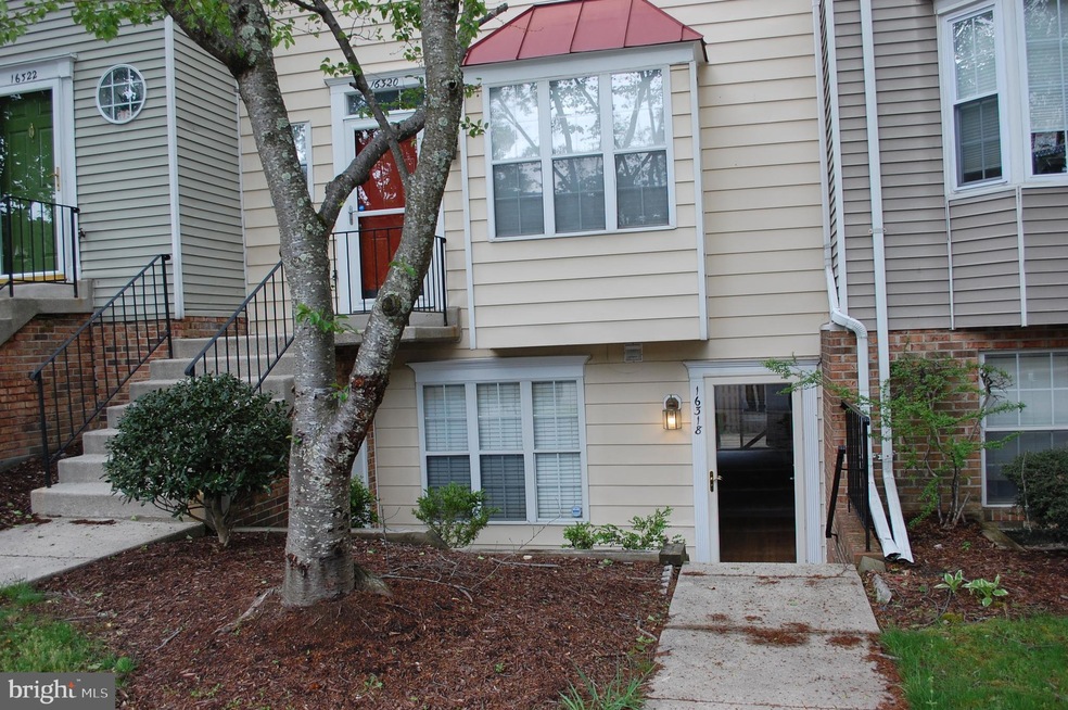 16318 Taconic Cir, Dumfries, VA 22025 - photo 1