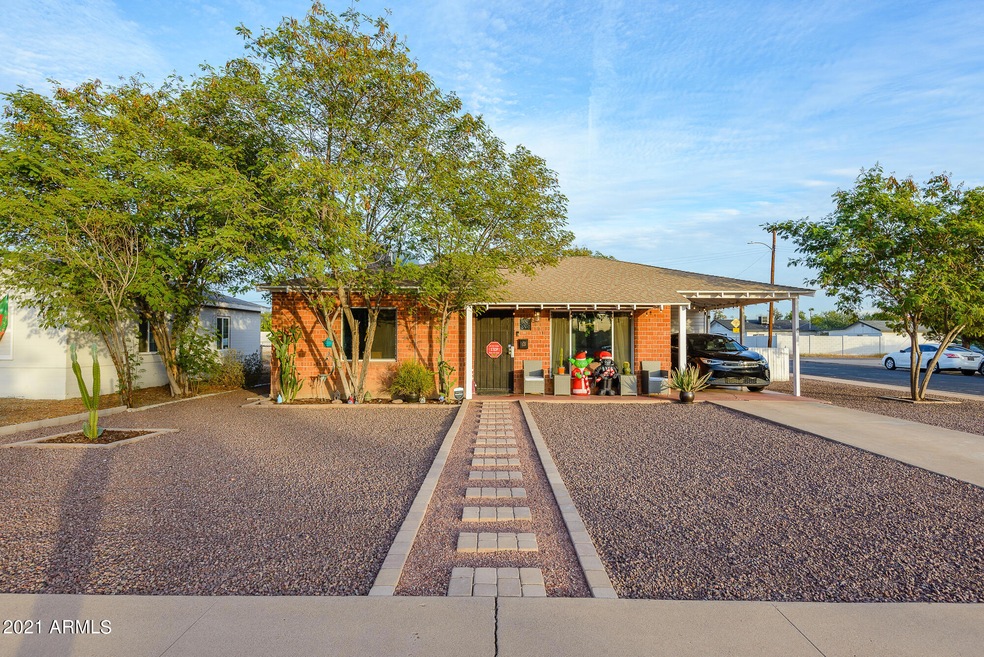 2001 N 21st St, Phoenix, AZ 85006 - photo 1