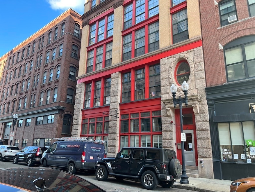 13 Willow St unit 101, Lynn, MA 01901 - photo 1