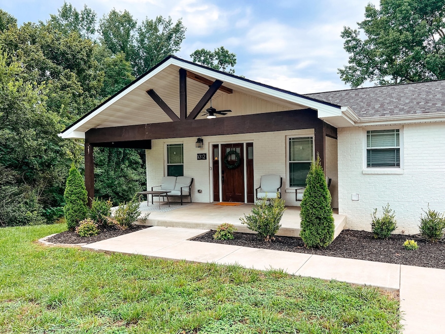 Sold $305,000