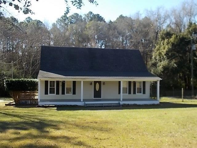 193 Quail Hollow Rd, Douglas, GA 31533 - photo 1