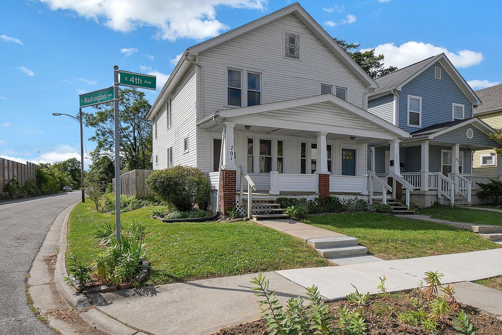 Duplex Opportunity in Milo-Grogan!