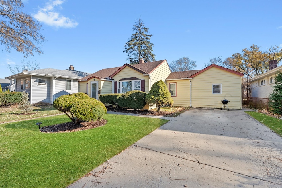 unlisted-address, Westmont, IL 60559 - photo 1