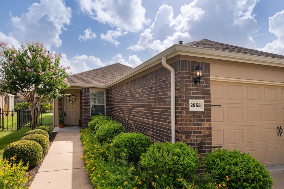 2955 Cone Flower Dr, Richmond, TX 77469 - photo 1