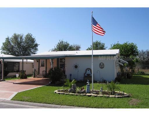 35138 Lindsey Ln, Zephyrhills, FL 33541 - photo 1