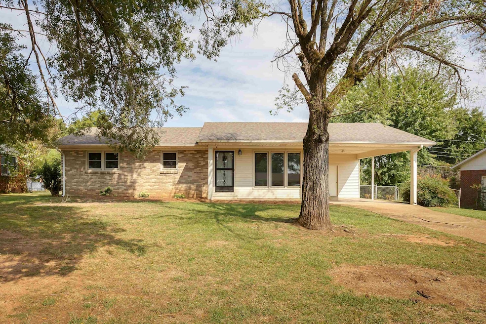 Sold $198,000 • Co-Listing Agent
