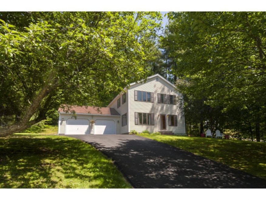 61 Cottage Cir, West Lebanon, NH 03784 - photo 1