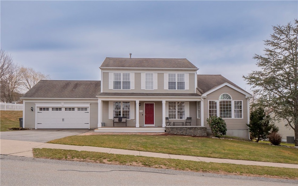 85 Carriage Trail, Middletown, RI 02842 - photo 1