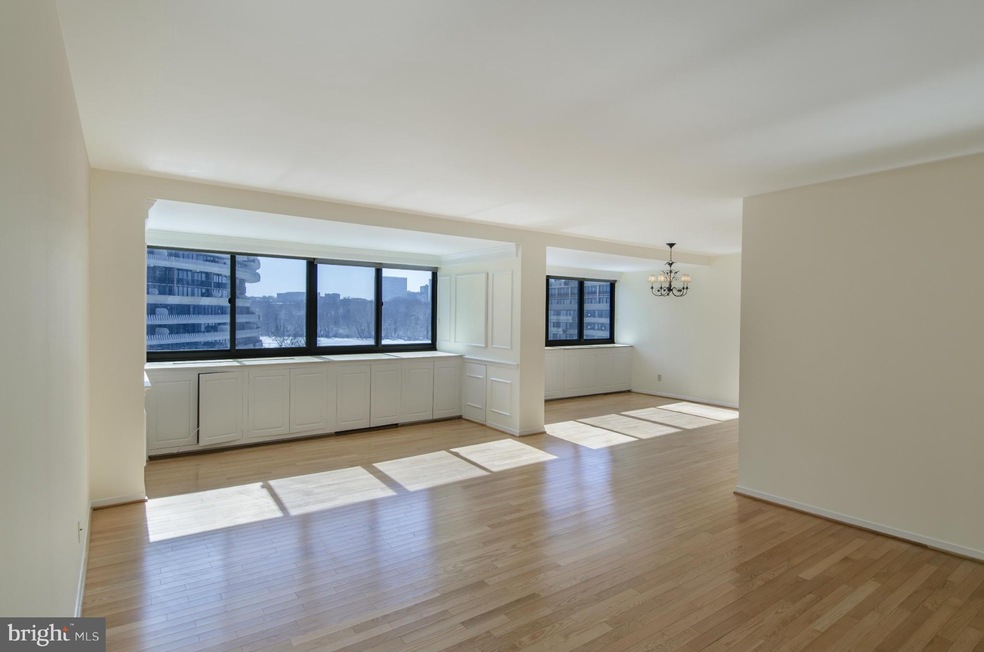 Watergate East Residences unit 602-N, Washington, DC 20037 - photo 1