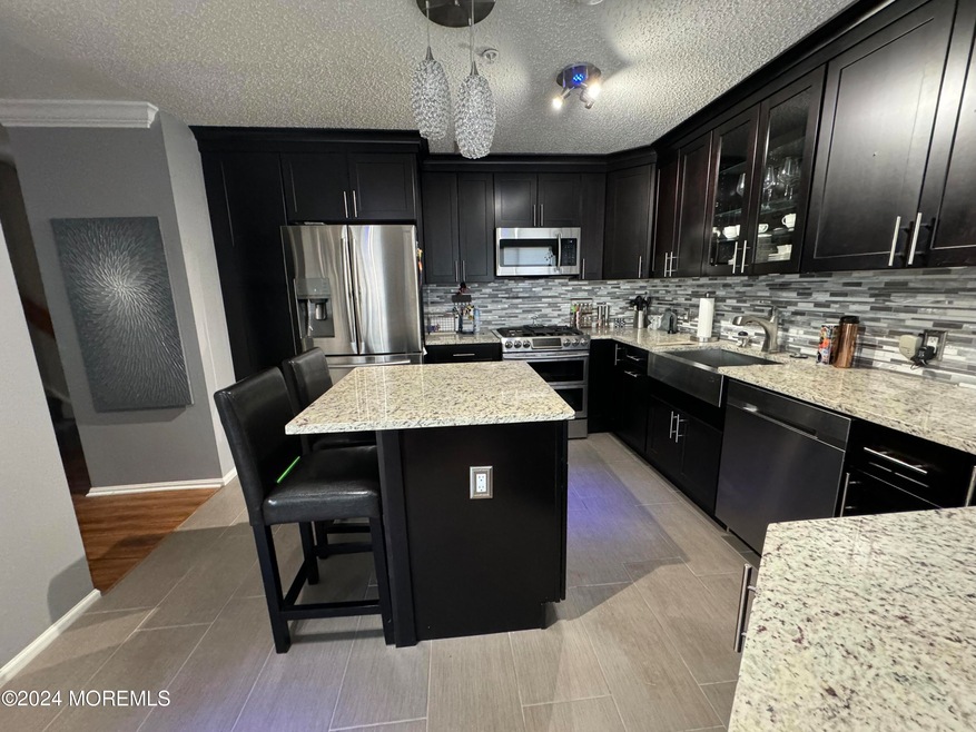 909 Scarlet Oak Ave, Toms River, NJ 08755 - photo 1