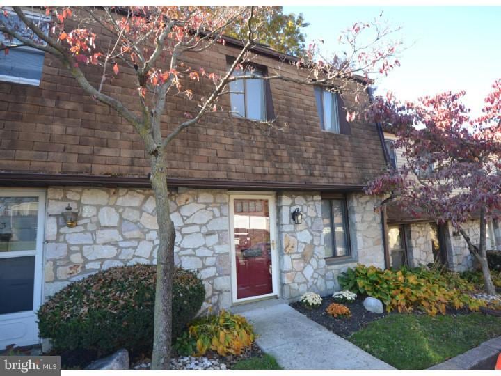 106 Susan Dr unit 4, Elkins Park, PA 19027 - photo 1