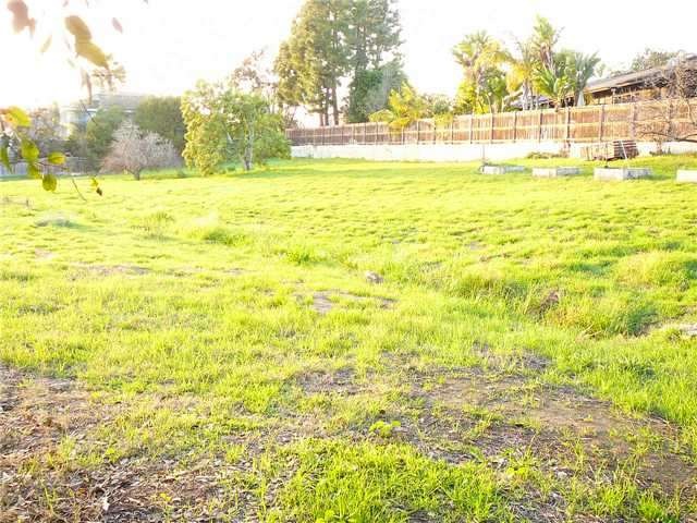 Large Coastal Property, Combined = 1.23 acres.