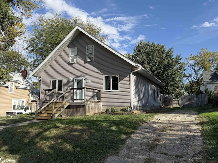121 S West St, Carroll, IA 51401 - photo 1
