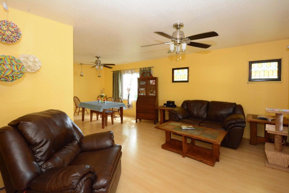 4014 S 5th St, Milwaukee, WI 53207 - photo 1