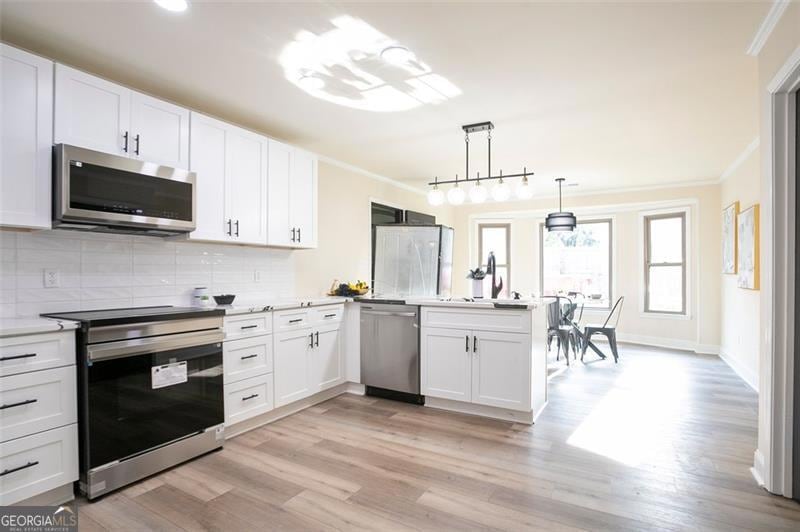 300 Saddle Creek Ln, Roswell, GA 30076 - photo 1