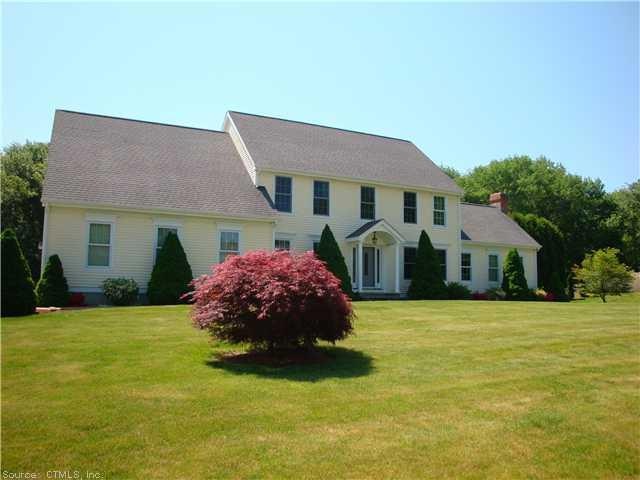 32 Stonepost Ln, Colchester, CT 06415 - photo 1