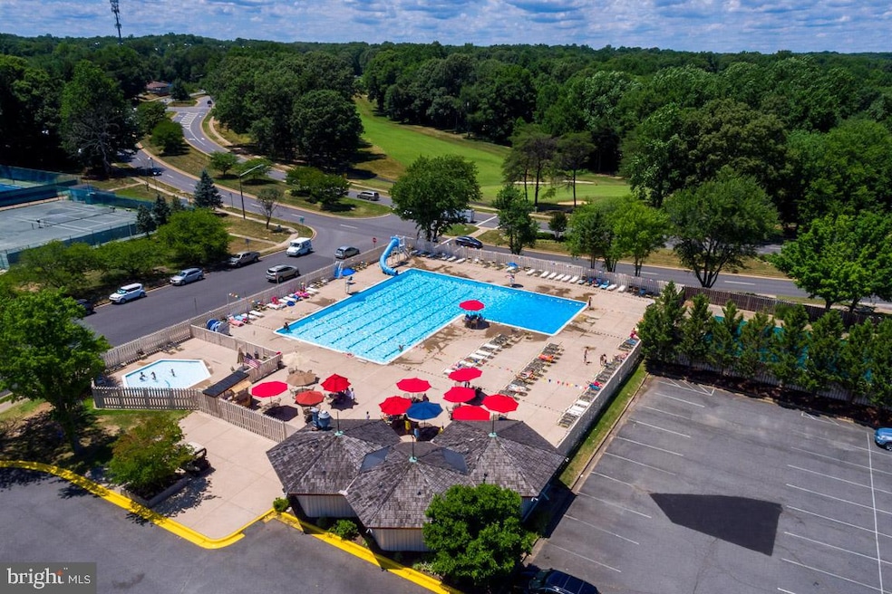 15336 Edgehill Dr, Dumfries, VA 22025 - photo 1