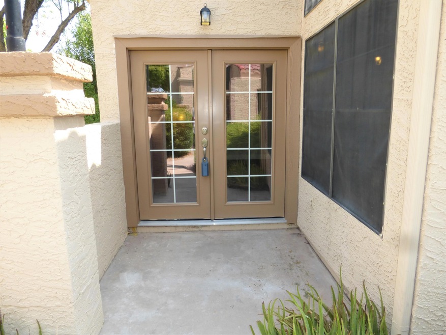 Entry/Patio