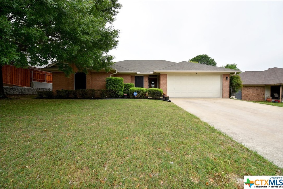 906 Bruce Dr, Copperas Cove, TX 76522 - photo 1