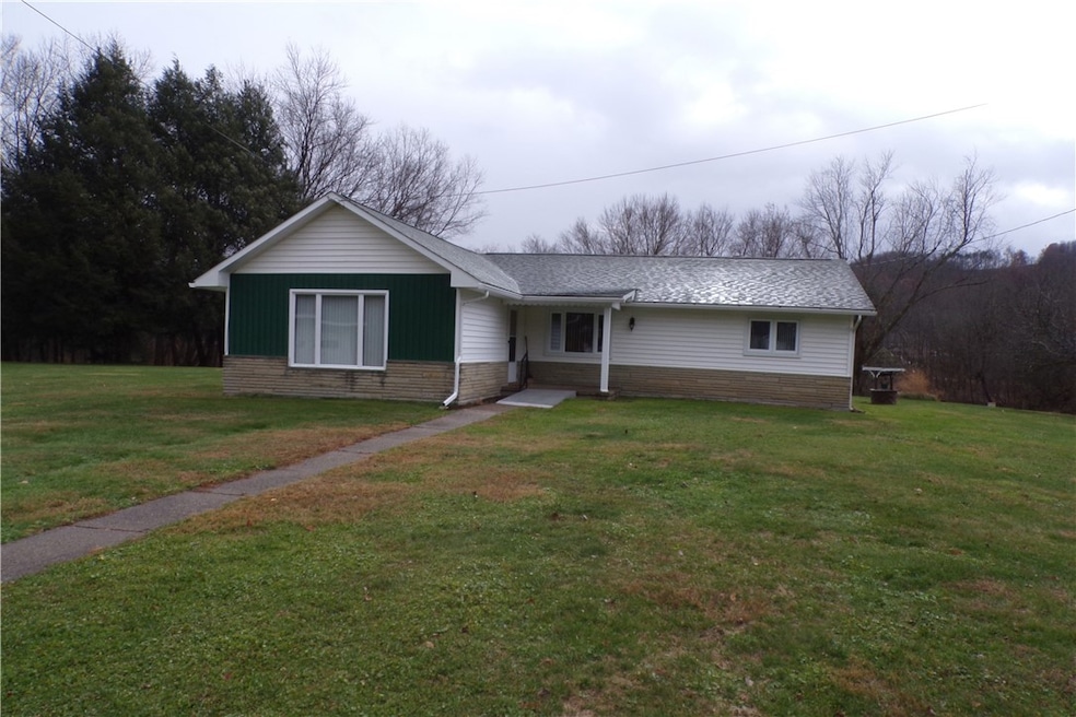 151 Shelocta Rd, Shelocta, PA 15774 - photo 1