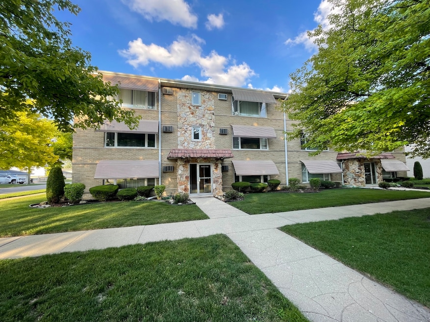 10403 S Keating Ave unit 1C, Oak Lawn, IL 60453 - photo 1