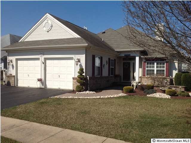 14 Milton Dr, Manchester, NJ 08759 - photo 1