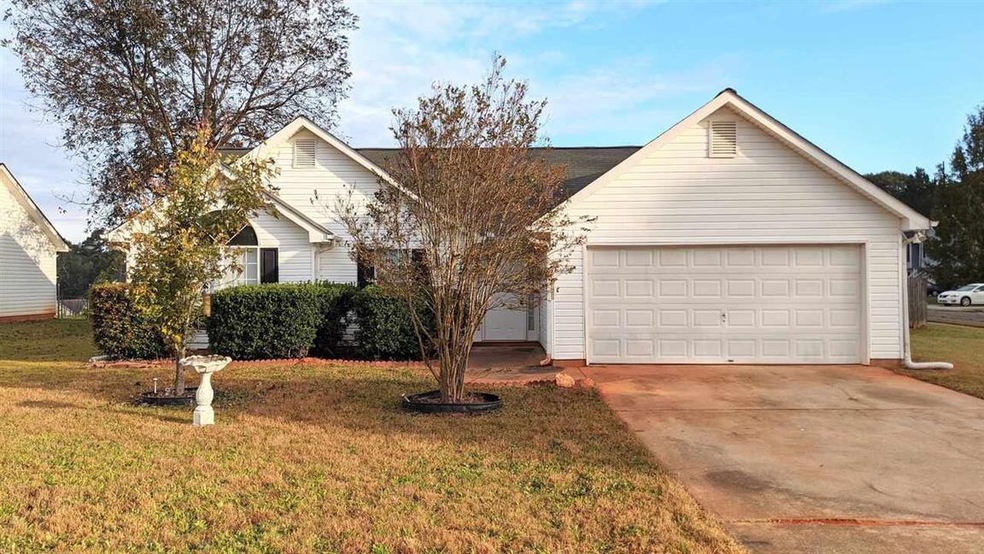 6000 Kingston Ln, McDonough, GA 30253 - photo 1