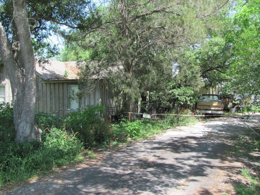 110 Huntington Rd, Rosenberg, TX 77471 - photo 1