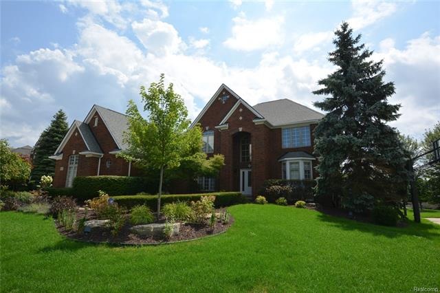 24060 Broadmoor Park Lane