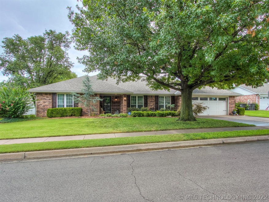 2536 SE Vicksburg St, Bartlesville, OK 74006 - photo 1