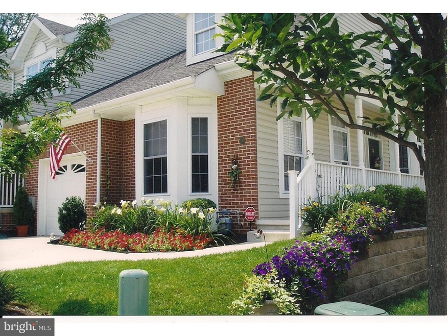 236 Niagara Falls Dr, Wilmington, DE 19808 - photo 1