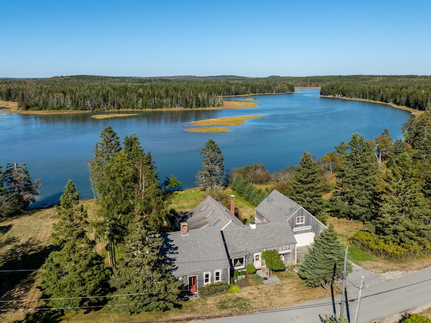 Under Contract $689,000