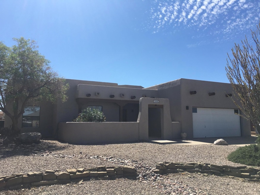 1032 Mimosa Ave, Alamogordo, NM 88310 - photo 1