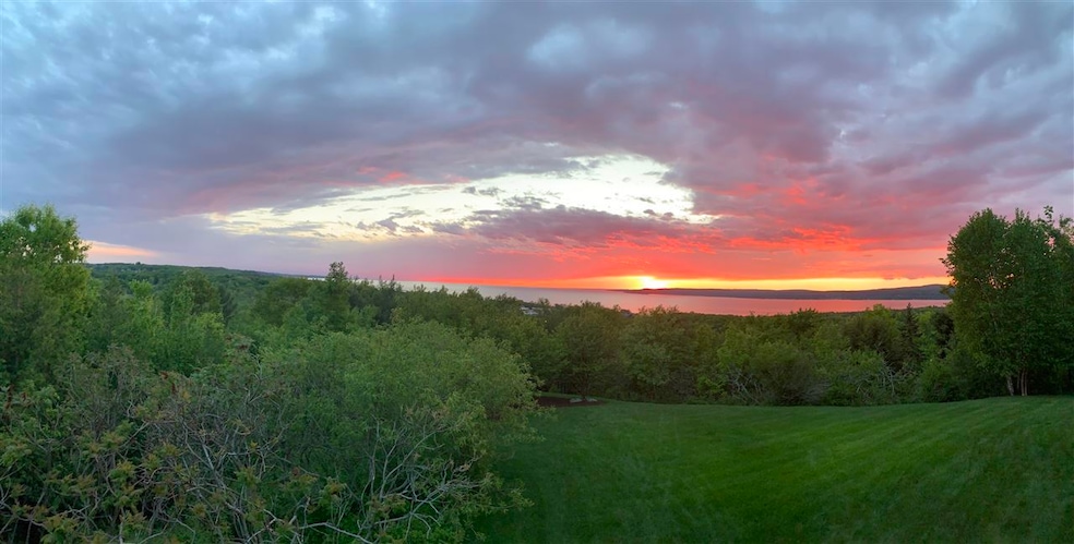 For Sale $175,000 • Co-Listing Agent