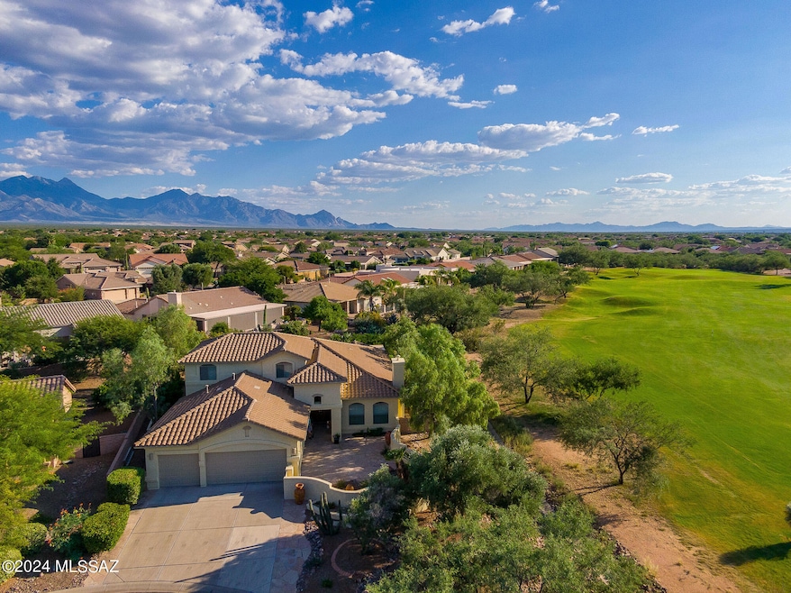 2560-greenwich_mls-39