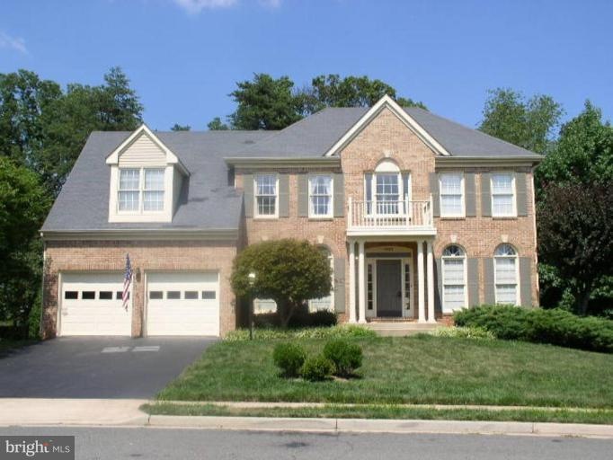 46864 Backwater Dr, Sterling, VA 20164 - photo 1