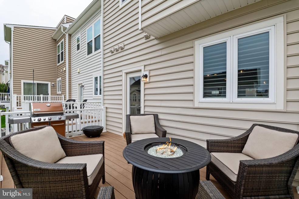 9913 Erica Ln, Laurel, MD 20723 - photo 1