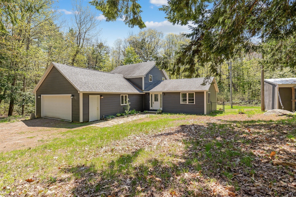 36 Rideout Ln, Gardiner, ME 04345 - photo 1