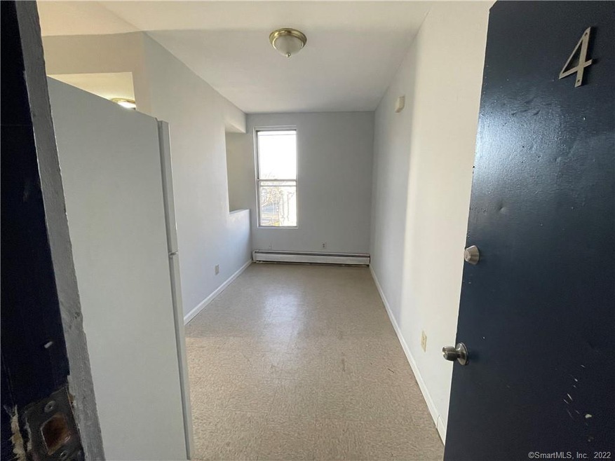 767 Congress Ave unit 4, New Haven, CT 06519 - photo 1