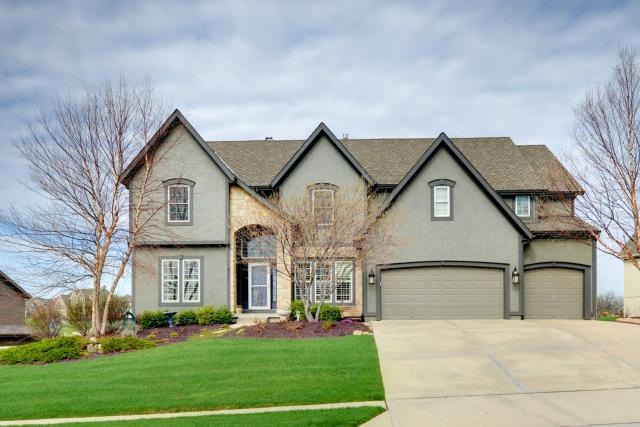 Gorgeous 2 Story (Former Model Home) on the golf c