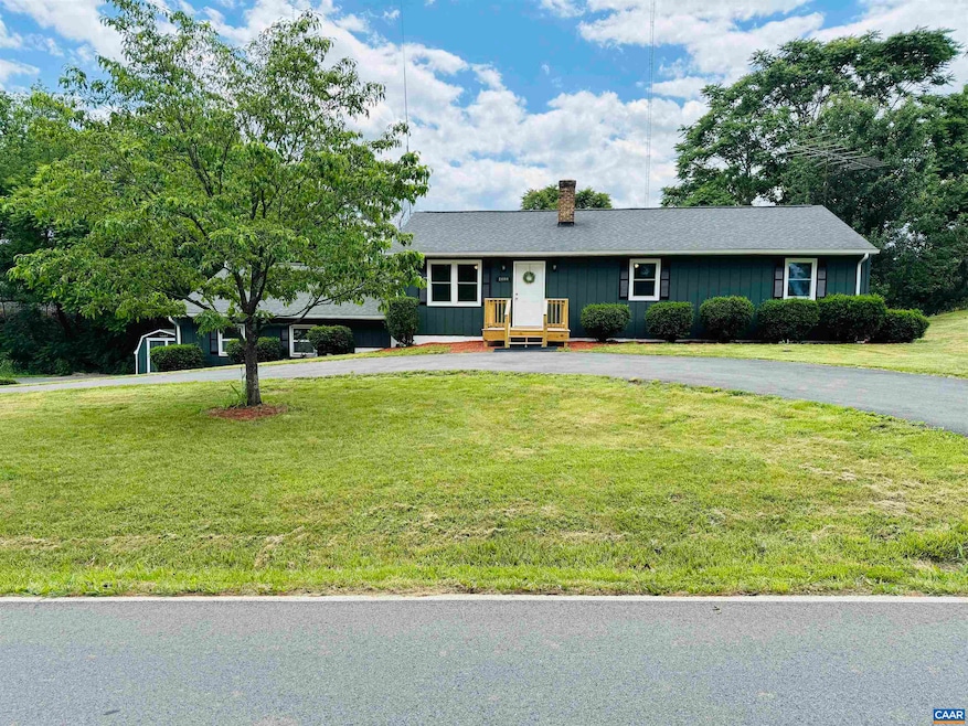 5000 White Bridge Rd, Waynesboro, VA 22980 - photo 1