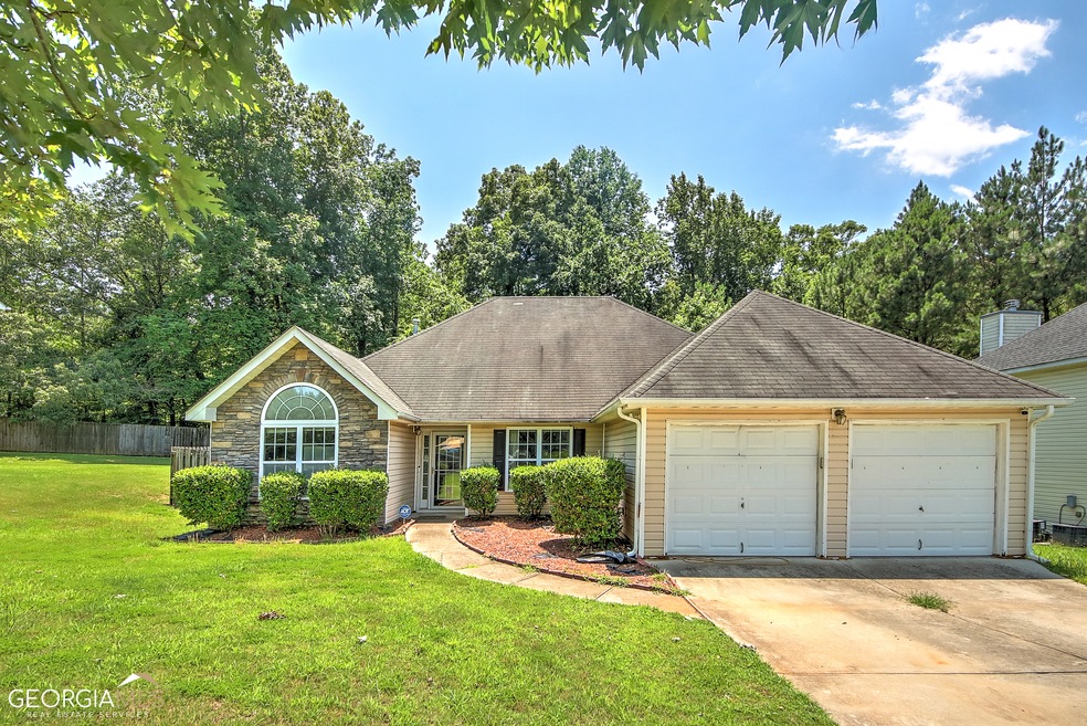 5069 Harley Beth Dr, Snellville, GA 30039 - photo 1