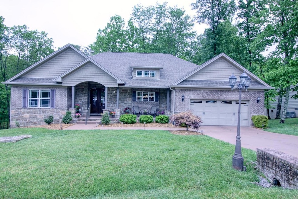 136 Trentwood Dr, Crossville, TN 38558 - photo 1