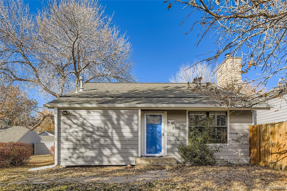 2910 S Revere St, Aurora, CO 80014 - photo 1