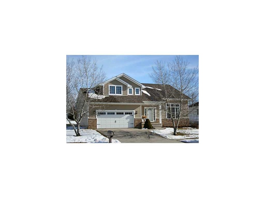 Front Exterior. 3425 Cottonwood Lane- Partial Bric