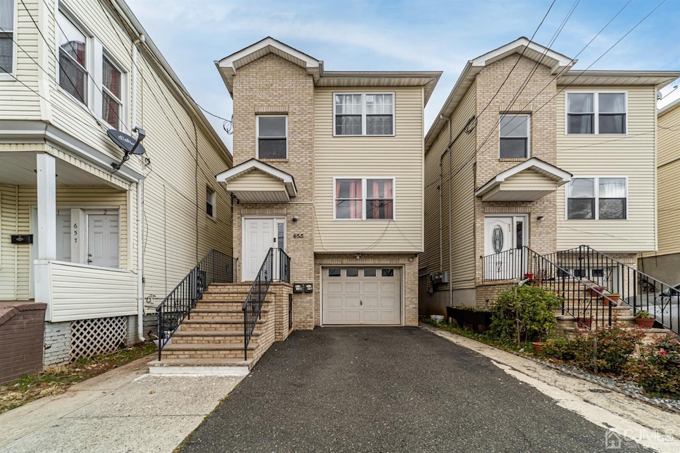 655 S Park St, Elizabeth, NJ 07206 - photo 1